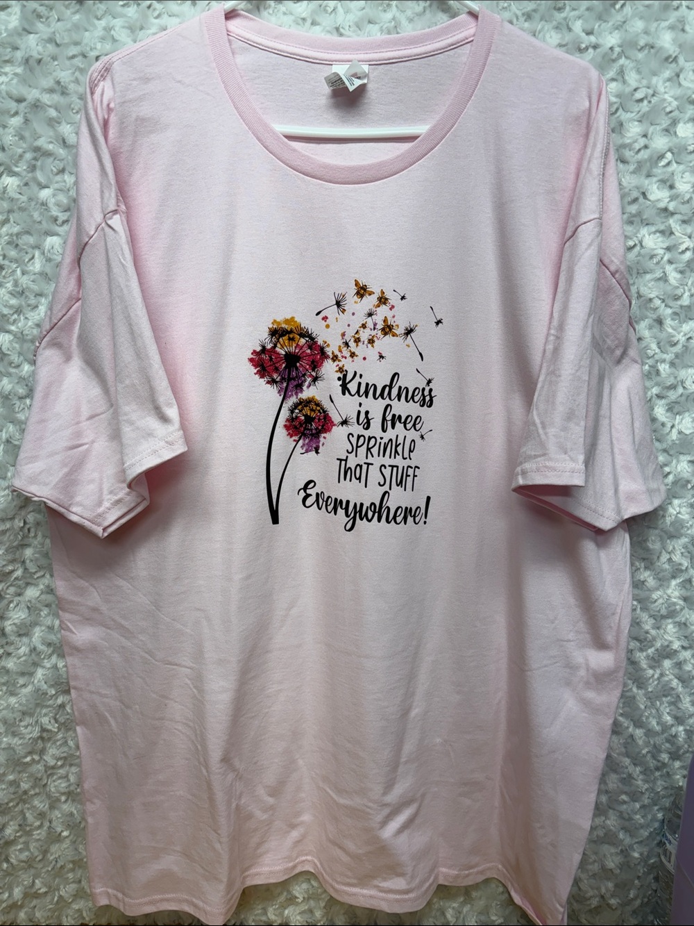 Hanes Light Pink Graphic Tee with Floral Dandelion Design unisex 2Xl